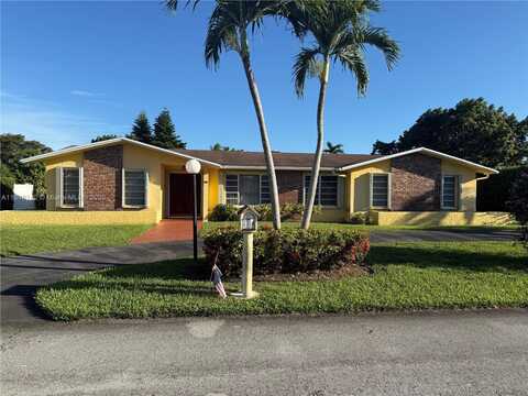 9824 SW 123rd Ter, Miami, FL 33176