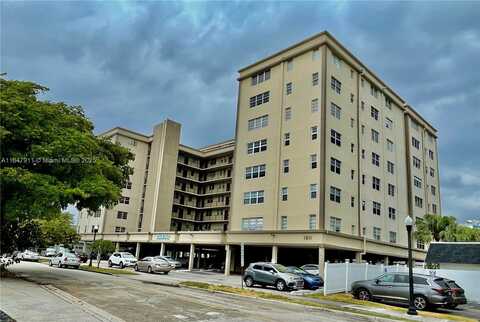 1811 Jefferson St, Hollywood, FL 33020