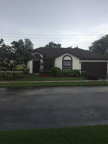 968 SW 149th Ter, Sunrise, FL 33326