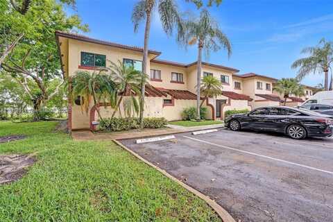 4629 NW 90th Ave, Sunrise, FL 33351