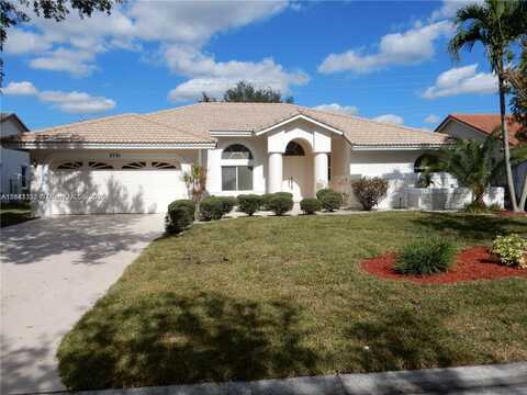 9791 NW 47th Dr, Coral Springs, FL 33076