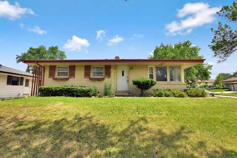 6658 N 81st St, Milwaukee, WI 53223