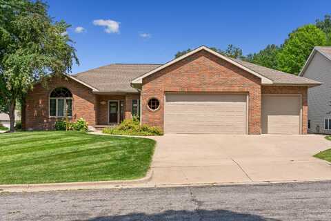 2332 Evenson Dr, Onalaska, WI 54650
