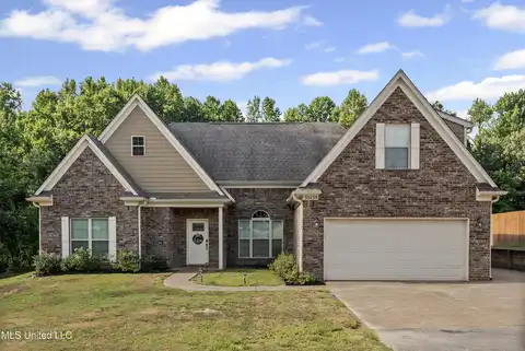 10437 Emerald Cove, Hernando, MS 38632