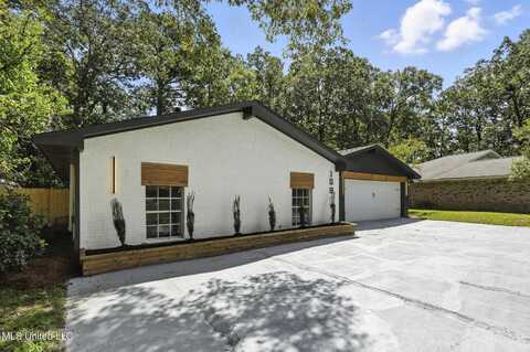 108 Elm Trail, Brandon, MS 39047