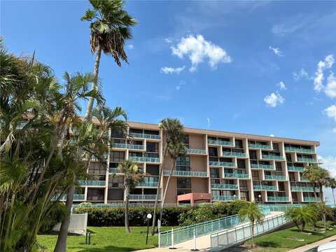 1 KEY CAPRI, TREASURE ISLAND, FL 33706