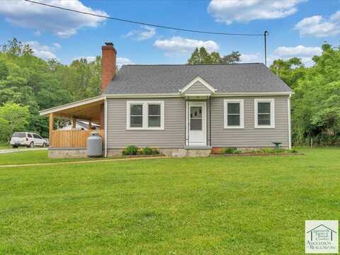 844 Fisher Farm Rd, Martinsville, VA 24112