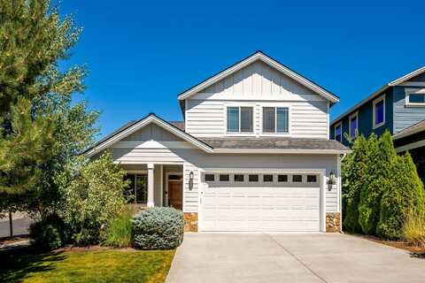 20768 NE Horizon Ridge Place, Bend, OR 97701