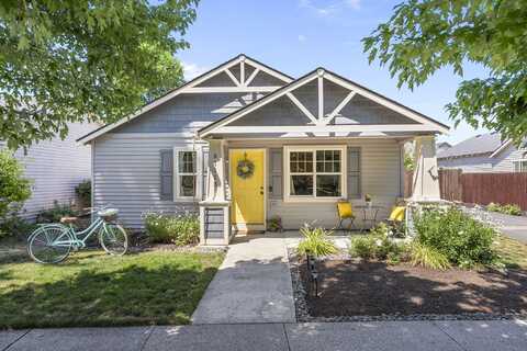 61113 Larkspur Loop, Bend, OR 97702