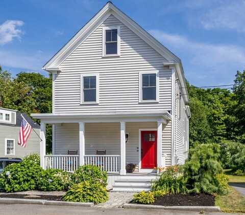 15 Court St, Groton, MA 01450