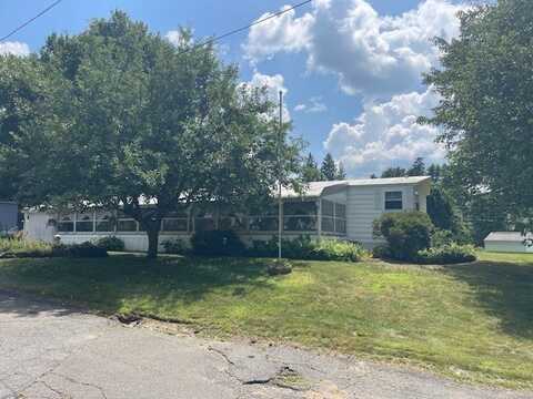 18 Riverview Circle, Brimfield, MA 01010