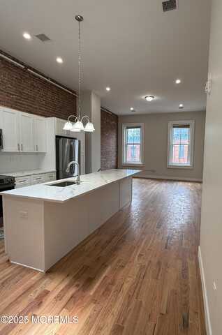 7 Broad Street, Red Bank, NJ 07701