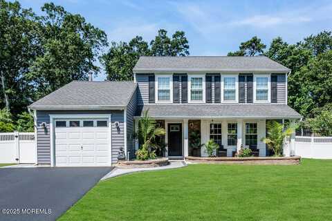 77 Oak Glen Road, Toms River, NJ 08753