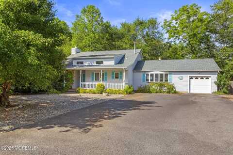 33 Shoveler Drive, Manahawkin, NJ 08050