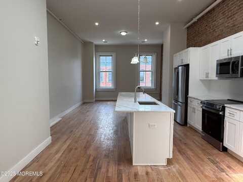 7 Broad Street, Red Bank, NJ 07701