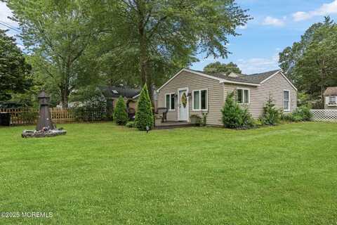 809 Beach Boulevard, Forked River, NJ 08731