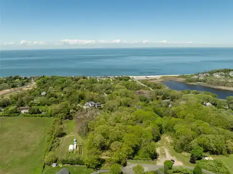 Pier Avenue, Jamesport, NY 11901