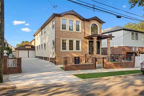 22111 136th Avenue, Springfield Gardens, NY 11413