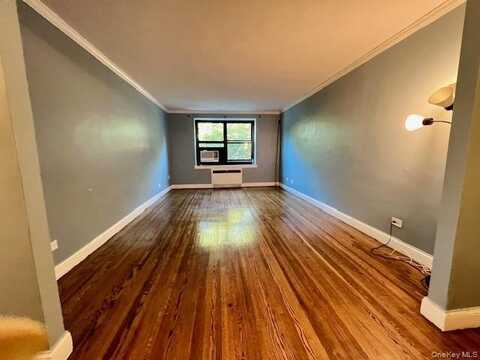 211-02 73 Avenue, Oakland Gardens, NY 11364