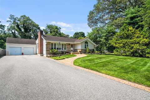 506 Kime Avenue, West Islip, NY 11795