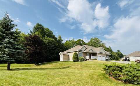 60 Highland Ridge Drive, Hampden, ME 04444