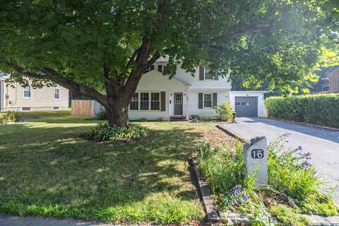 16 Brooks Avenue, Lewiston, ME 04240