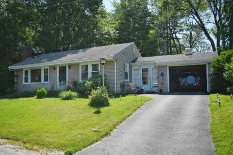 105 Mckinley Avenue, Westbrook, ME 04092