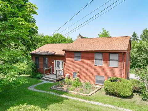 28 Park Avenue E, Brewer, ME 04412