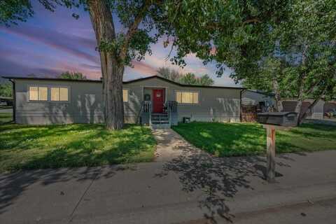 805 Edmunds Street, Belle Fourche, SD 57717