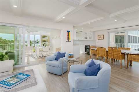3450 Gulf Shore, NAPLES, FL 34103
