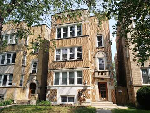 5747 N Spaulding Avenue, Chicago, IL 60659