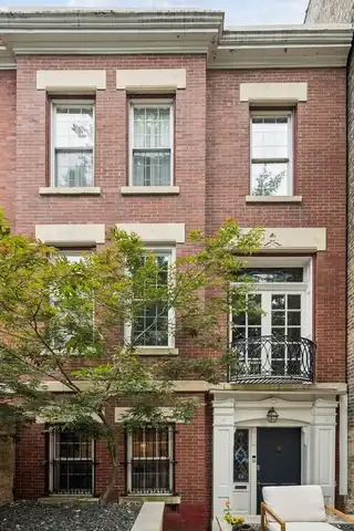 1928 N Bissell Street, Chicago, IL 60614