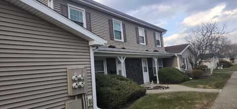 1309 Kingsbury Drive, Hanover Park, IL 60133