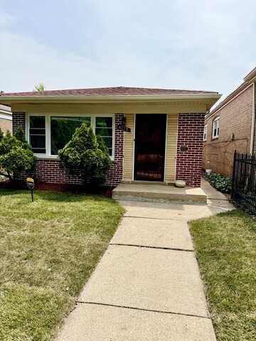 8225 S Wentworth Avenue, Chicago, IL 60620
