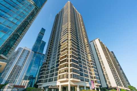360 E RANDOLPH Street, Chicago, IL 60601
