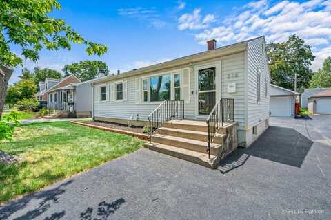 218 N Berteau Avenue, Bartlett, IL 60103