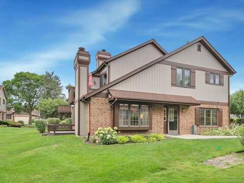 13323 S Oak Hills Parkway S, Palos Heights, IL 60463