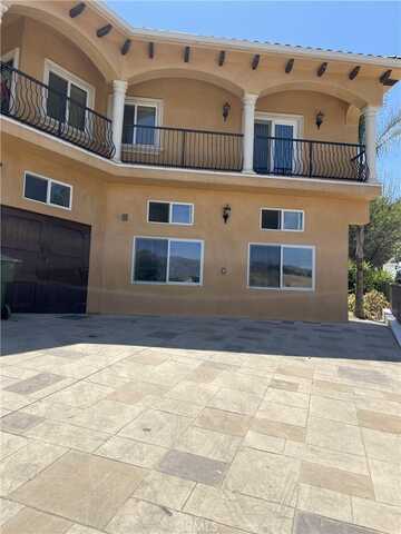 10235 Wheatland Avenue, Sunland, CA 91040
