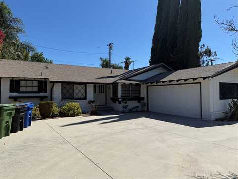 16938 Knapp St, Northridge, CA 91343