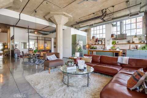 115 W 4th Street, Long Beach, CA 90802