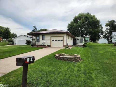 1104 Washington Street, Tama, IA 52339
