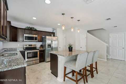 8469 THOR Street, Jacksonville, FL 32216