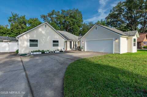 11515 SEDGEMOORE Drive E, Jacksonville, FL 32223