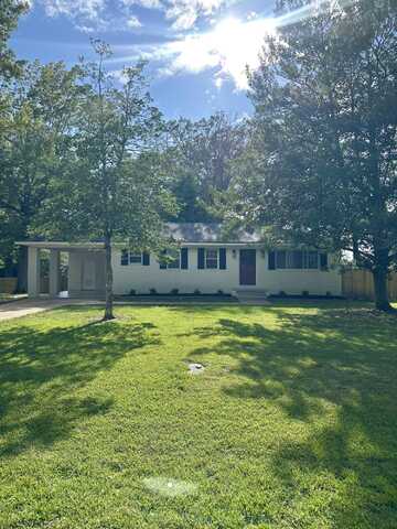 479 Hillsdale Drive, Tupelo, MS 38804