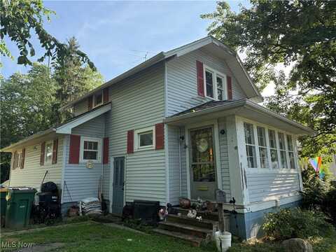 38 Ruth Street, Geneva, OH 44041
