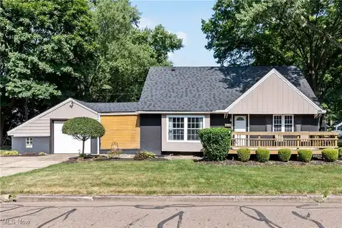 201 Westover Drive, Akron, OH 44313