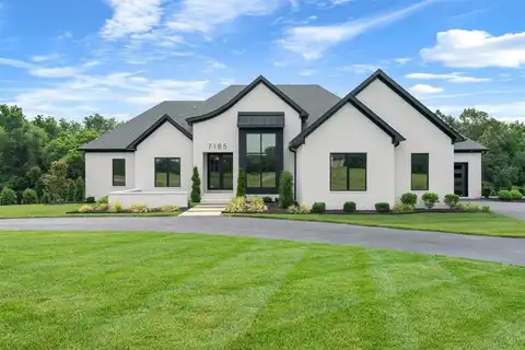 7185 Clover Hill Street, Bowling Green, KY 42103