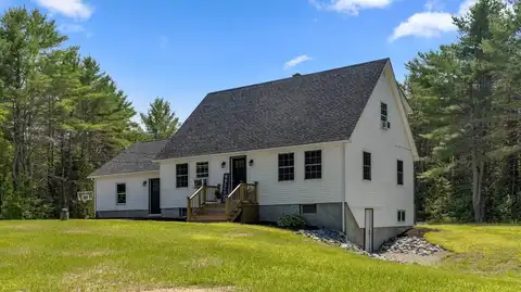 565 Patten Drive, Hermon, ME 04401