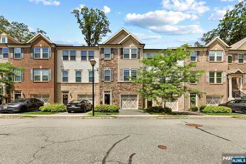 90 Albert Court 604, Randolph, NJ 07869