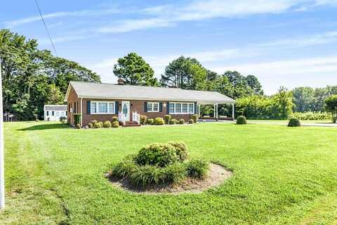 22 Red Wing Lane, Warsaw, VA 22572